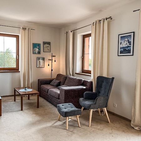 Tri Stity Apartment With Tatra View Terrace ヴェルカー・ロムニツァ エクステリア 写真