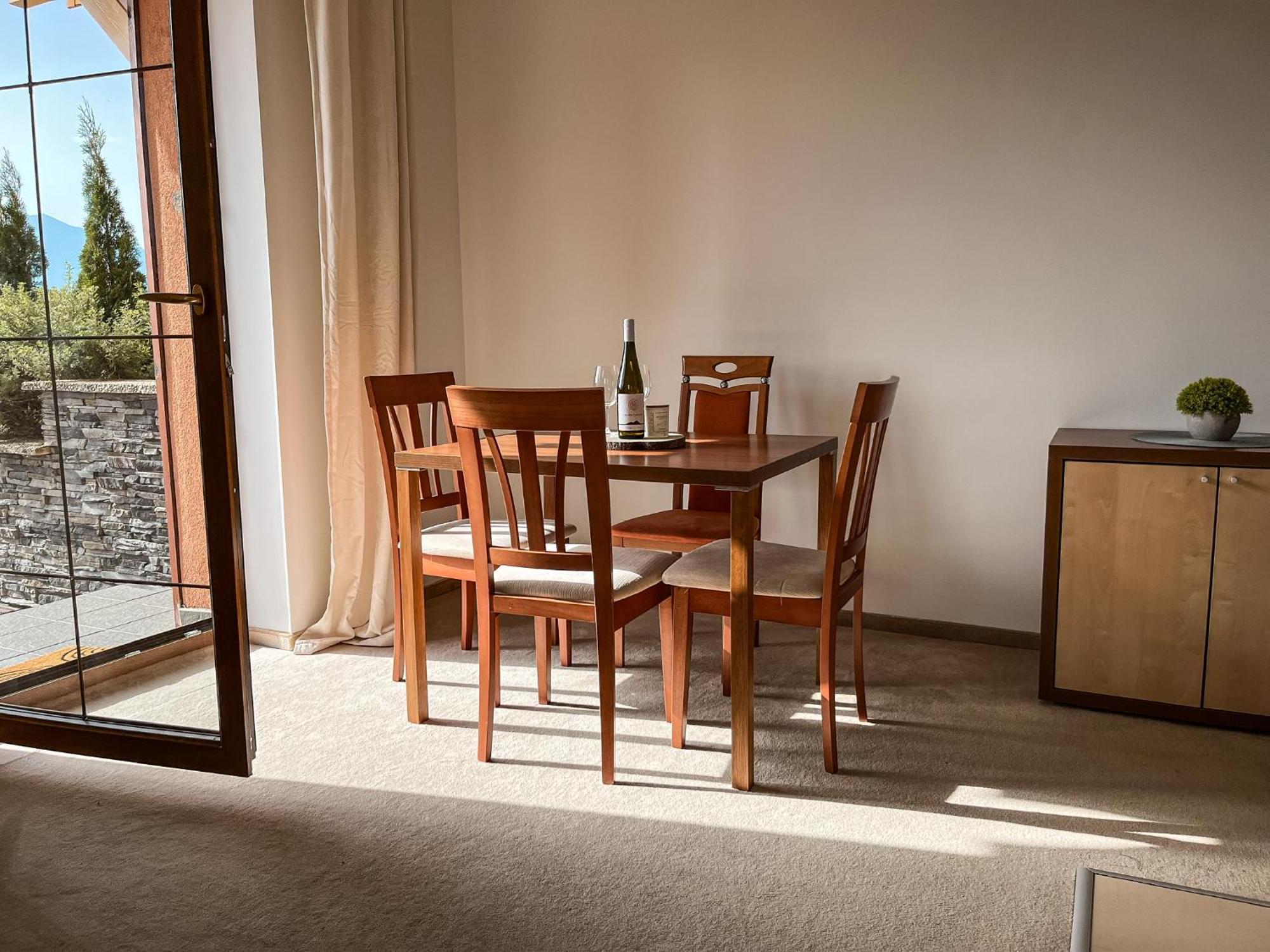 Tri Stity Apartment With Tatra View Terrace ヴェルカー・ロムニツァ エクステリア 写真